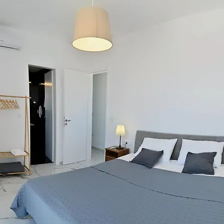Villa Almar Adamantas (Milos)