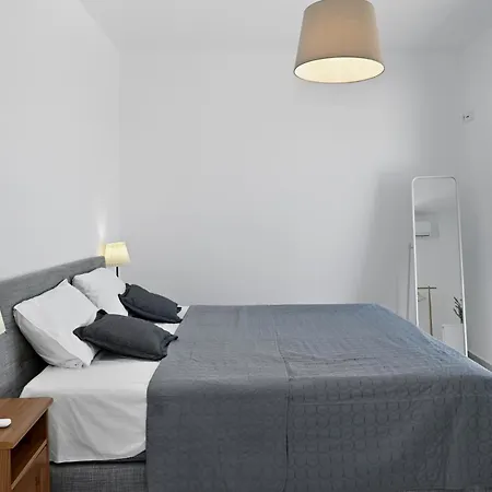 Almar Villa Adamantas (Milos)