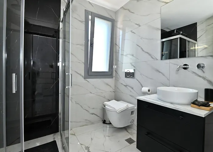 Almar Villa Adamantas